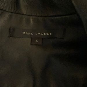 Marc Jacob’s size 4 100% genuine leather blazer